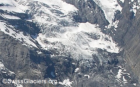 26.06.2005: Doldenhorngletscher (Berner Oberland, Schweizer Alpen), Gletscherzunge