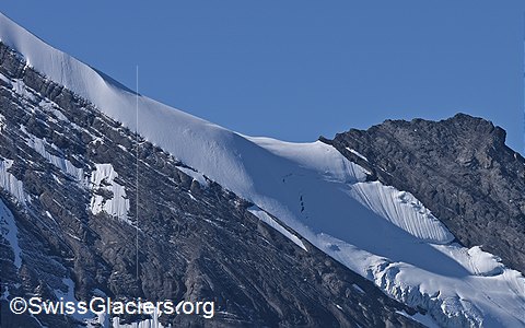 01.09.2021: Doldenhorngletscher (Berner Oberland, Schweizer Alpen), Bergschrund