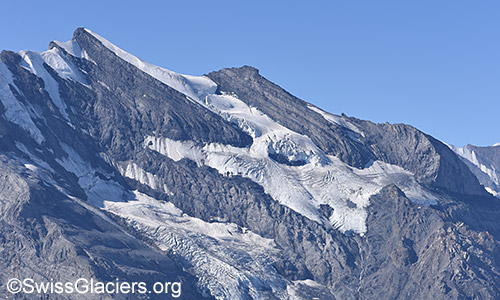 Doldenhorn und Doldenhorngletscher. Foto vom 8.8.2022.