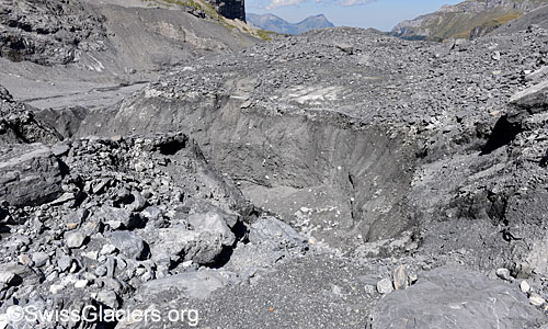 Neue enstandener Erosionsgraben von Standort 15. Stand 25.8.2022
