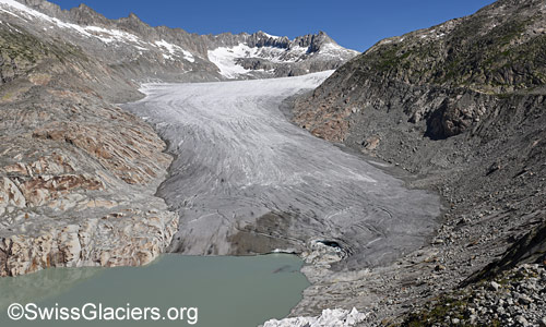Bis auf 2600m ü.M. weitgehend ausgeaperter Rhonegletscher am 10.7.2025.