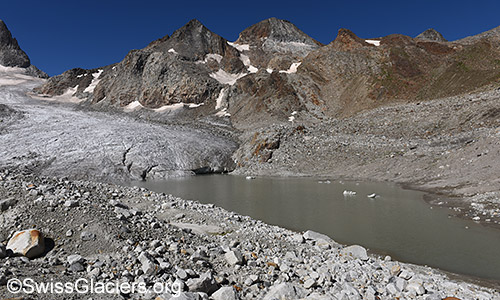Der westliche See vor dem Witenwasserengletscher am 13.7.2022 aus anderer Perspektive.