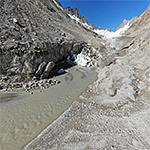 Oberaargletscher mit eingestürztem Gletschertor