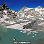Tiefengletscher und Vorfeld von Osten (Luftaufnahme)