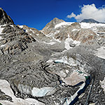 Tiefengletscher: Blick in den Einsturztrichter (Luftaufnahme)